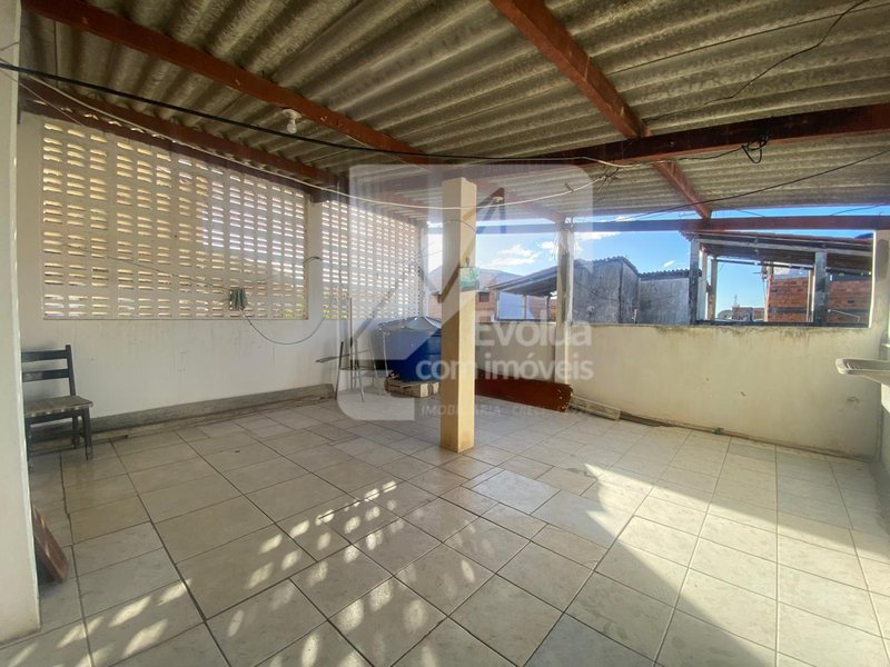 Casa à Venda em Itapuã – Próxima à Lagoa do Abaeté 3 Quartos | 2 Suítes - Salvador - 