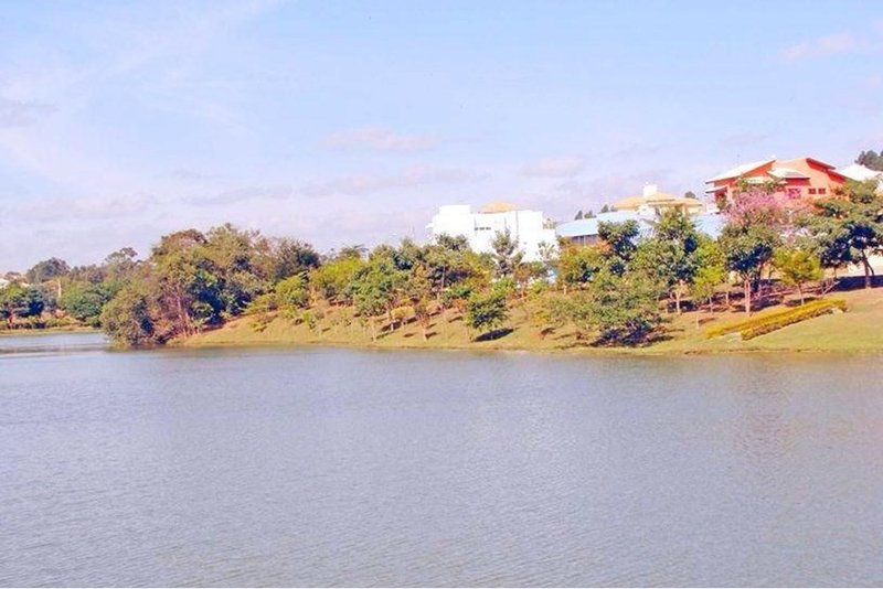 Casa à Venda, 419m, R$ 2.790.000 - 3 Suítes -  Condomínio Lago da Boa Vista, Sorocaba/SP Rua José Sforcin Sorocaba - 