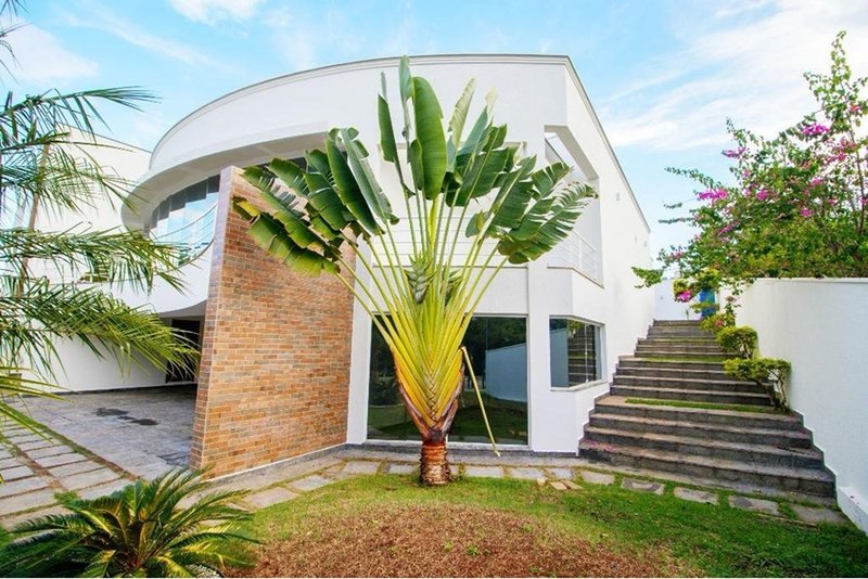 Casa à Venda, 419m, R$ 2.790.000 - 3 Suítes -  Condomínio Lago da Boa Vista, Sorocaba/SP Rua José Sforcin Sorocaba - 