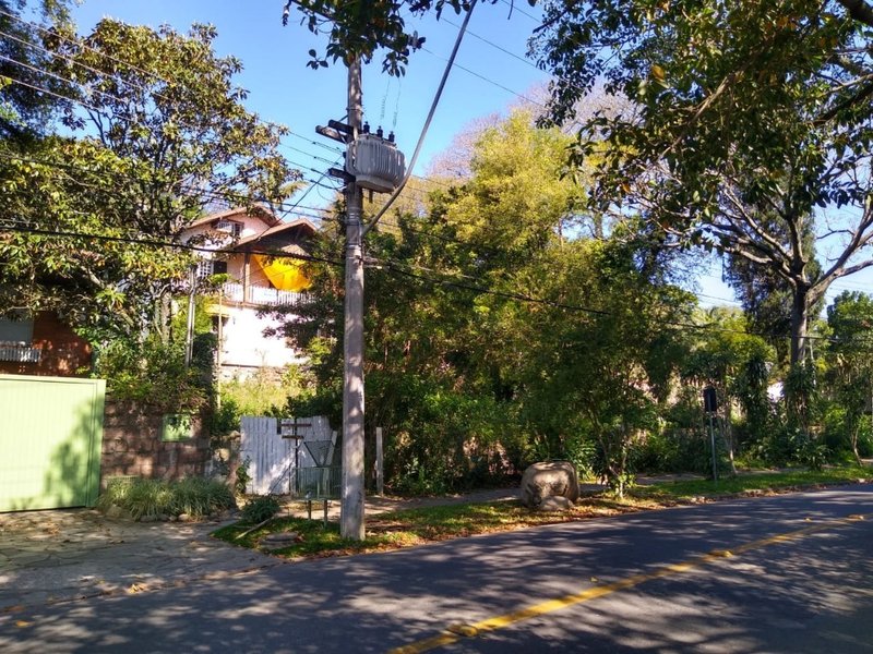 Terreno de esquina na Vila Assunção Rua Doutor Possidônio Cunha Porto Alegre - 
