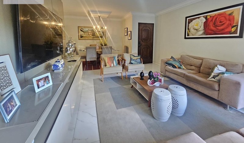APARTAMENTO 4 QUARTOS 2 SUÍTES NASCENTE DEPENDÊNCIA 2 GARAGENS ACADEMIA À VENDA NA PITUBA Rua Território do Guaporé Salvador - 