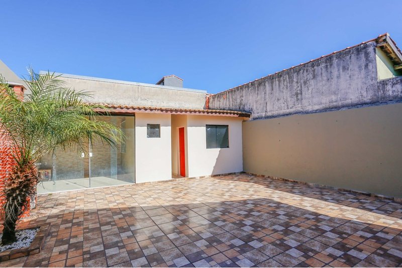Casa à VENDA - R$ 355k-Jardim Piazza Di Roma II - 2 quartos, quintal-edícula - Sorocaba/SP Rua Elisabeth Saydel Fogaça Sorocaba - 