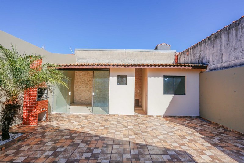 Casa à VENDA - R$ 355k-Jardim Piazza Di Roma II - 2 quartos, quintal-edícula - Sorocaba/SP Rua Elisabeth Saydel Fogaça Sorocaba - 