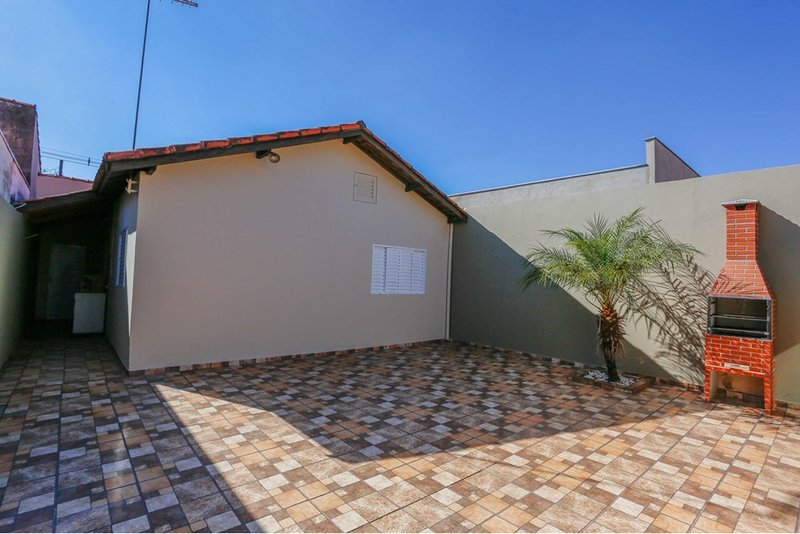 Casa à VENDA - R$ 355k-Jardim Piazza Di Roma II - 2 quartos, quintal-edícula - Sorocaba/SP Rua Elisabeth Saydel Fogaça Sorocaba - 