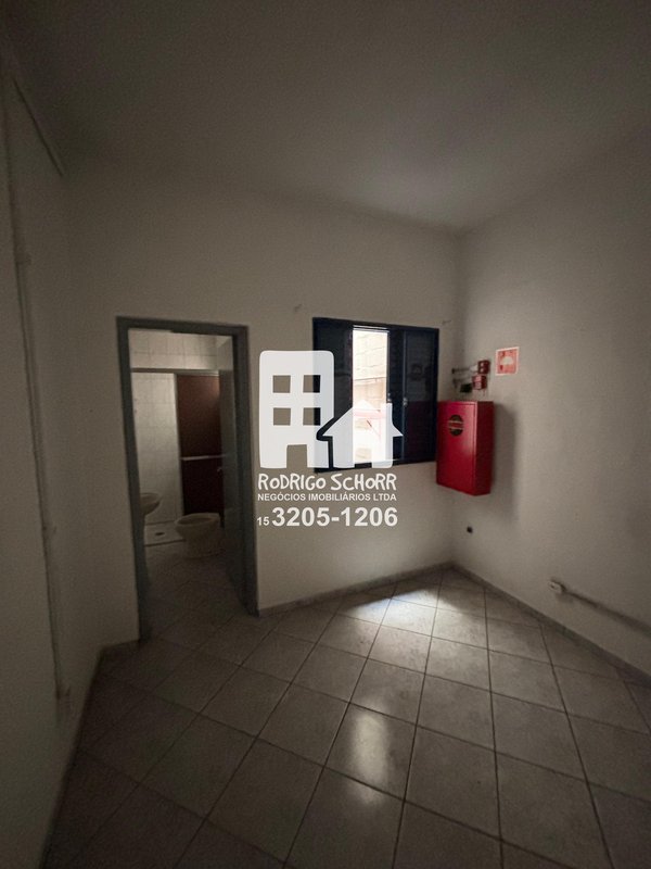 PRÉDIO COMERCIAL PARA VENDA OU LOCAÇÃO – CENTRO DE TATUÍ/SP 🏢  📍Ao lado do BURGER KING - Tatuí - 