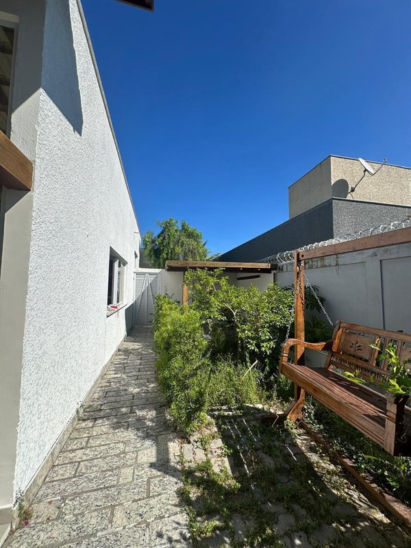 Casa no Condomínio Outeiro de Sao Franscisco Outeiro de Sao Franscisco Porto Seguro - 