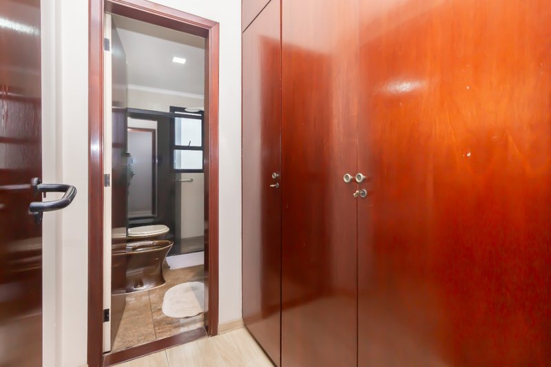 Apartmento 230m² em Santana 3 suítes 4 vagas Rua Pedro Doll São Paulo - 