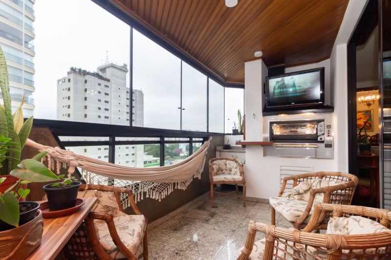 Apartmento 230m² em Santana 3 suítes 4 vagas Rua Pedro Doll São Paulo - 