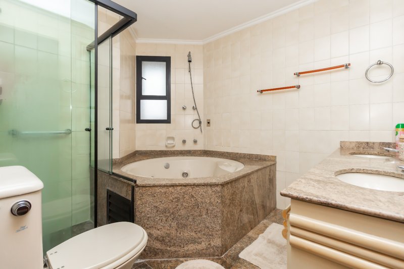 Apartmento 230m² em Santana 3 suítes 4 vagas Rua Pedro Doll São Paulo - 