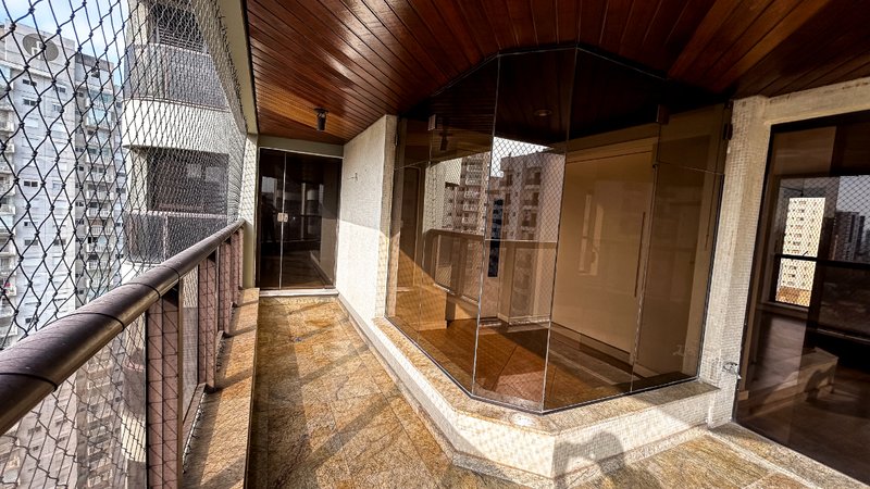 Apartamento 253m² em Santana 4 dorm 3 suítes 4 vagas Rua Voluntários da Pátria São Paulo - 