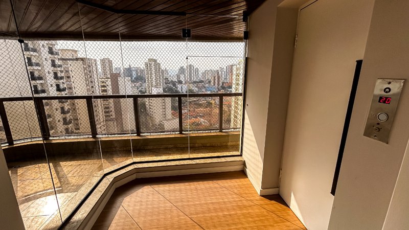 Apartamento 253m² em Santana 4 dorm 3 suítes 4 vagas Rua Voluntários da Pátria São Paulo - 