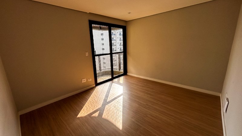 Apartamento 253m² em Santana 4 dorm 3 suítes 4 vagas Rua Voluntários da Pátria São Paulo - 