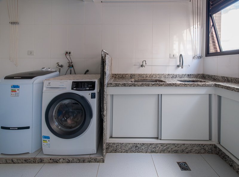 Apartamento 140m² Jd São Paulo 4 dorm 2 suítes 4 vagas Rua Feliciano Bicudo São Paulo - 