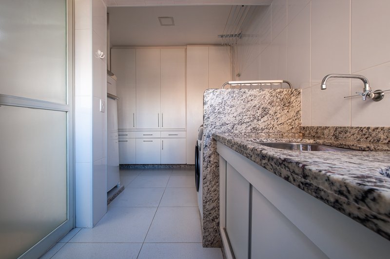 Apartamento 140m² Jd São Paulo 4 dorm 2 suítes 4 vagas Rua Feliciano Bicudo São Paulo - 