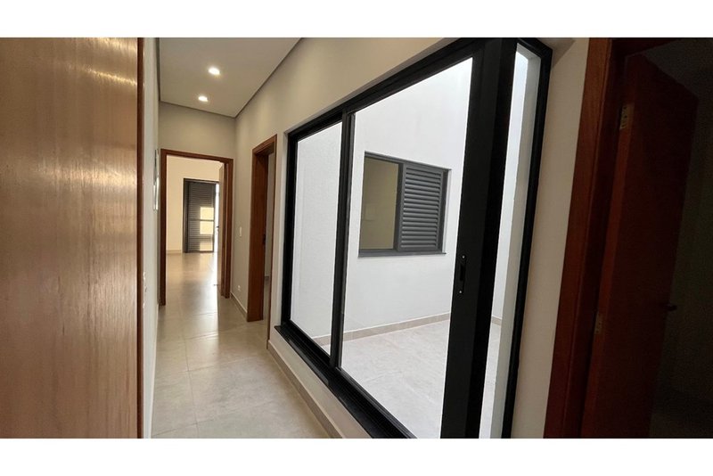 Oportunidade Única em Boituva/SP Casa Térrea com Alto Padrão de Acabamento e Piscina! Rua Eneida Maria Xavier Fernandes Boituva - 