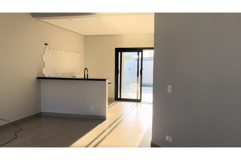 Oportunidade Única em Boituva/SP Casa Térrea com Alto Padrão de Acabamento e Piscina! Rua Eneida Maria Xavier Fernandes Boituva - 