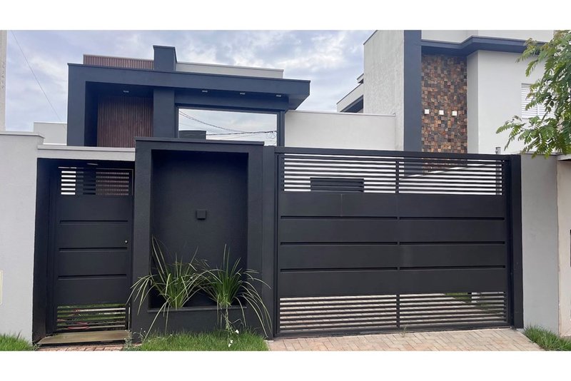 Oportunidade Única em Boituva/SP Casa Térrea com Alto Padrão de Acabamento e Piscina! Rua Eneida Maria Xavier Fernandes Boituva - 