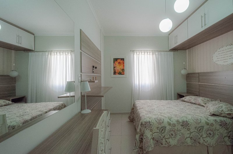 Casa em Condomínio no Chora Menino 145m² 3 dorm 1 suíte 3 vagas Rua Nova dos Portugueses São Paulo - 