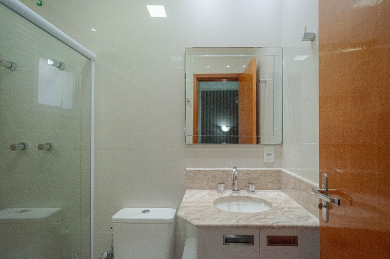 Casa em Condomínio no Chora Menino 145m² 3 dorm 1 suíte 3 vagas Rua Nova dos Portugueses São Paulo - 