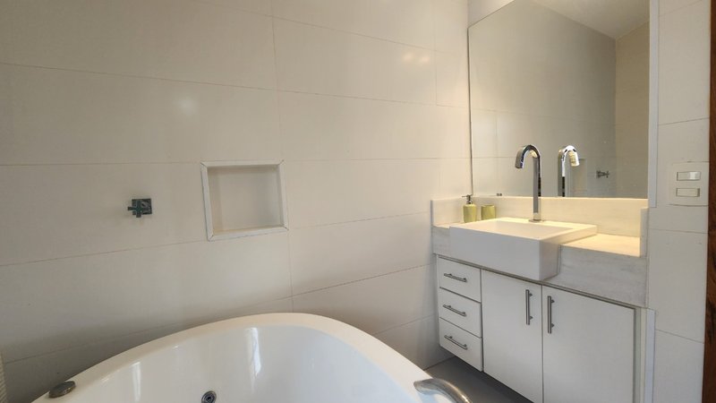 Casa de Vila em Santana 140m² 4 dorm 2 suítes 2 vagas Rua Marechal Hermes da Fonseca São Paulo - 