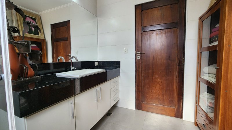 Casa de Vila em Santana 140m² 4 dorm 2 suítes 2 vagas Rua Marechal Hermes da Fonseca São Paulo - 
