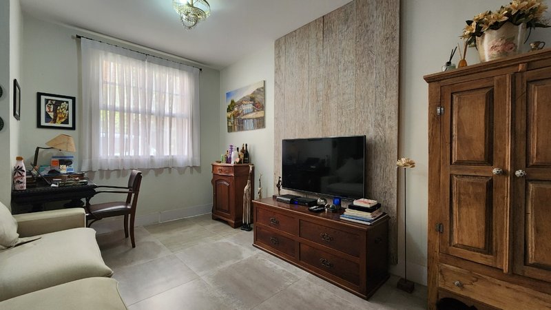 Casa de Vila em Santana 140m² 4 dorm 2 suítes 2 vagas Rua Marechal Hermes da Fonseca São Paulo - 