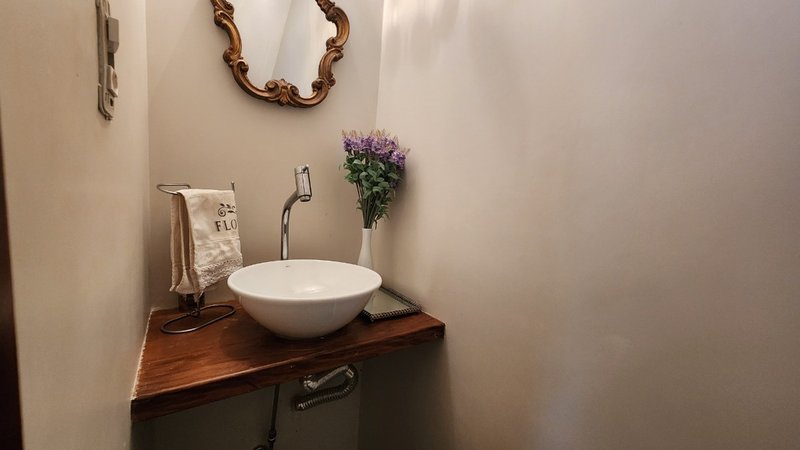 Casa de Vila em Santana 140m² 4 dorm 2 suítes 2 vagas Rua Marechal Hermes da Fonseca São Paulo - 