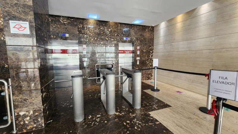 Conjunto Comercial 42m² em Santana Rua Voluntários da Pátria São Paulo - 