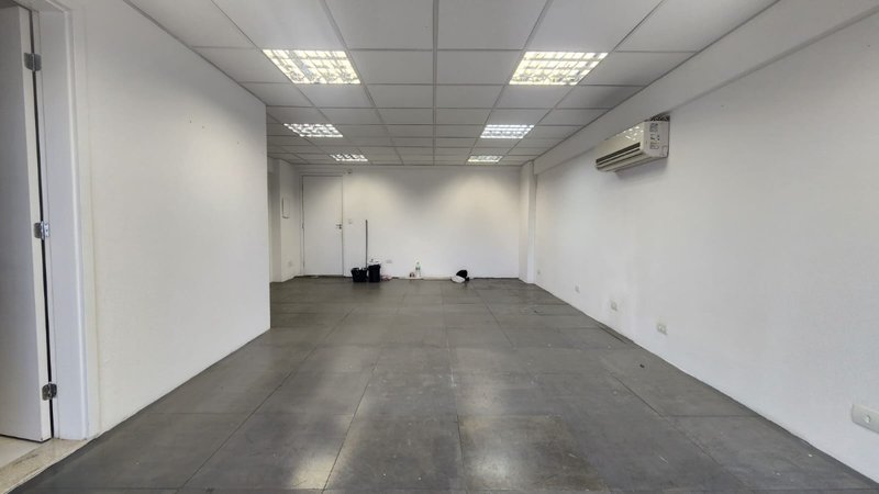 Conjunto Comercial 42m² em Santana Rua Voluntários da Pátria São Paulo - 