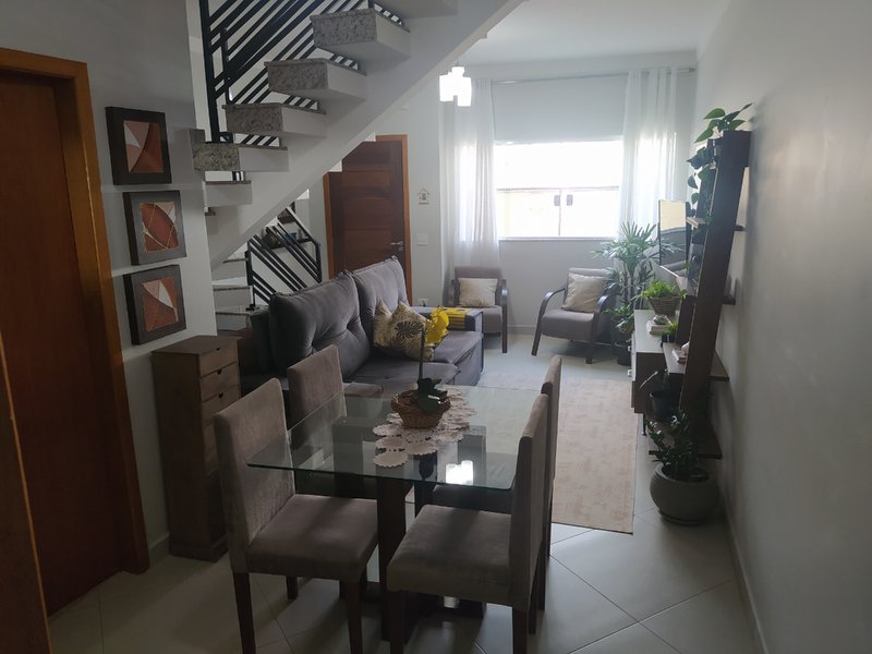 Casa em Condomínio na Vila Rosa 102m² 3 dorm 1 suíte 2 vagas Rua Maria Lopes São Paulo - 
