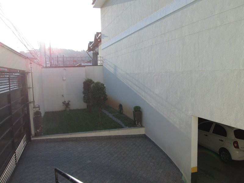 Casa em Condomínio na Vila Rosa 102m² 3 dorm 1 suíte 2 vagas Rua Maria Lopes São Paulo - 