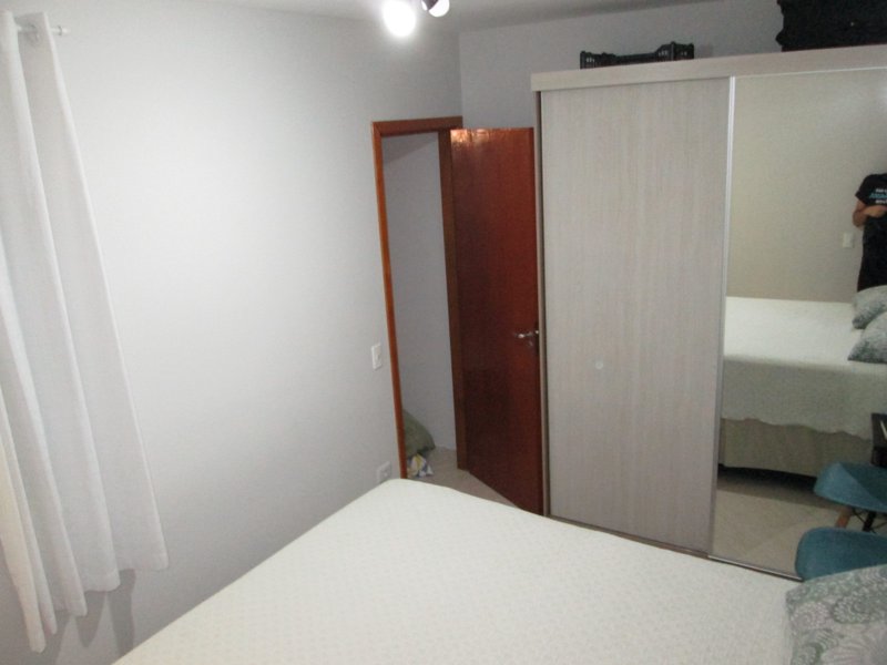 Casa em Condomínio na Vila Rosa 102m² 3 dorm 1 suíte 2 vagas Rua Maria Lopes São Paulo - 