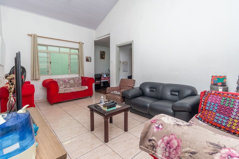 Casa na Vila Nova Cachoeirinha com 146m² útil 3 dorm 2 vagas Rua do Moinho São Paulo - 