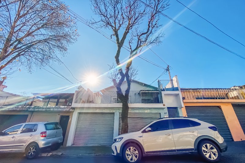 Casa na Vila Nova Cachoeirinha com 146m² útil 3 dorm 2 vagas Rua do Moinho São Paulo - 