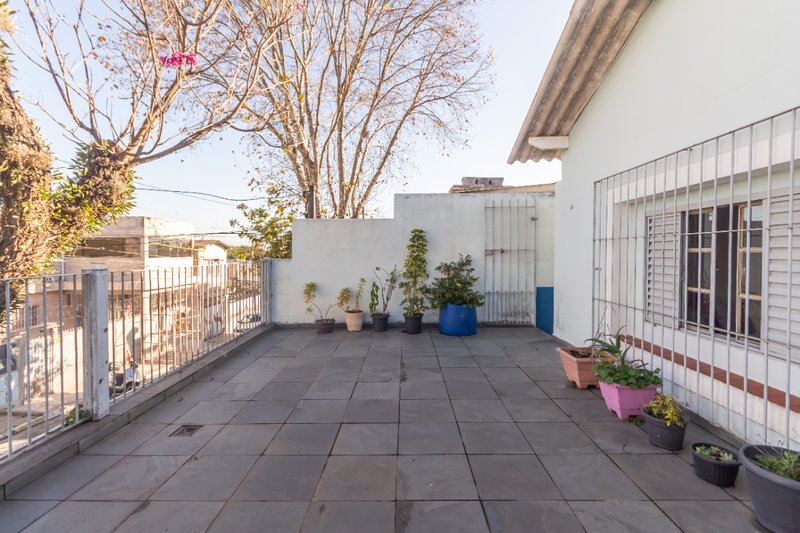 Casa na Vila Nova Cachoeirinha com 146m² útil 3 dorm 2 vagas Rua do Moinho São Paulo - 