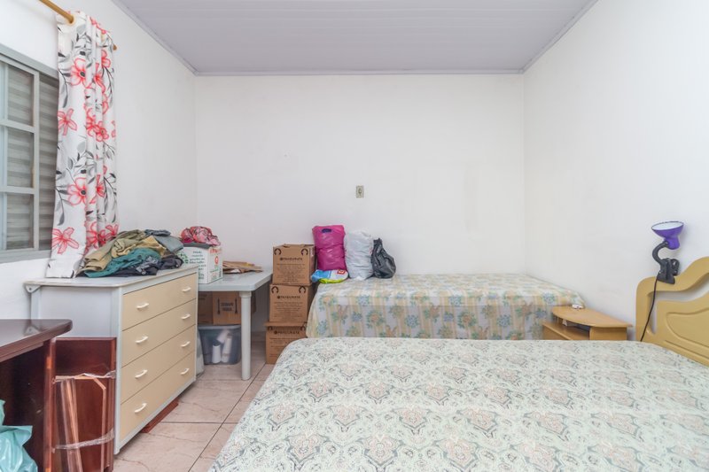 Casa na Vila Nova Cachoeirinha com 146m² útil 3 dorm 2 vagas Rua do Moinho São Paulo - 