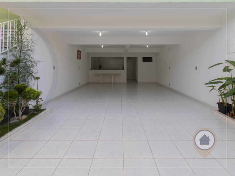 CASA À VENDA COM 162 M² | 3 QUARTOS | 2 SUÍTES | 4 BANHEIROS | 4 VAGAS | VILA ROSÁLIA/GRU Rua São Joaquim Guarulhos - 