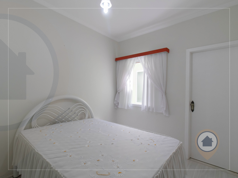CASA À VENDA COM 162 M² | 3 QUARTOS | 2 SUÍTES | 4 BANHEIROS | 4 VAGAS | VILA ROSÁLIA/GRU Rua São Joaquim Guarulhos - 