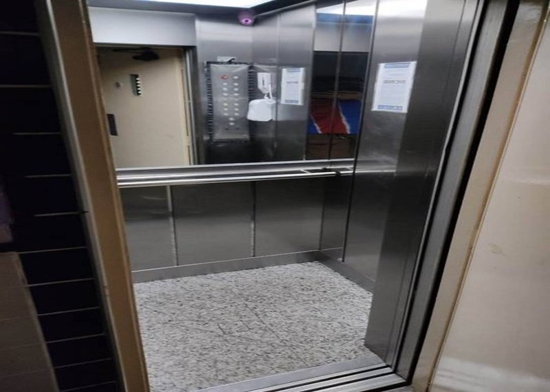 APARTAMENTO NASCENTE 3 QUARTOS SUÍTE DEPENDÊNCIA GARAGEM ELEVADOR À VENDA EM BROTAS Rua Comendador Pereira da Silva Salvador - 