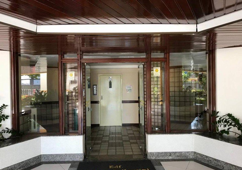 APARTAMENTO NASCENTE 3 QUARTOS SUÍTE DEPENDÊNCIA GARAGEM ELEVADOR À VENDA EM BROTAS Rua Comendador Pereira da Silva Salvador - 