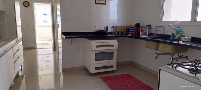 Apartamento Duplex em Santana com 315m² 4 dorm 3 suítes 5 vagas Rua Antônio Pereira de Sousa São Paulo - 