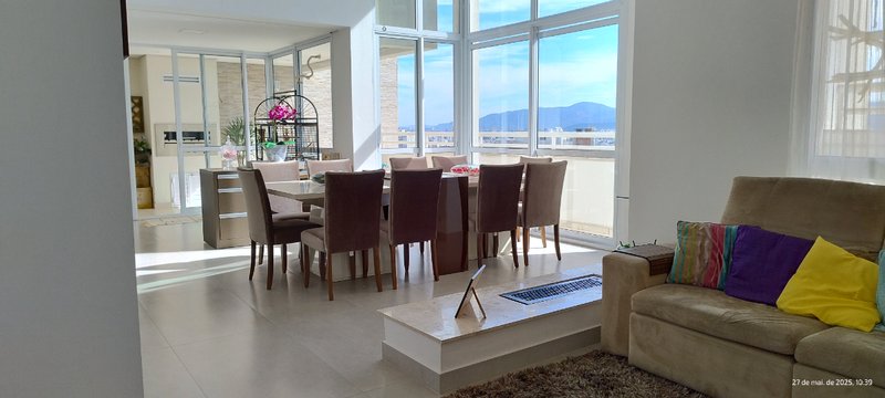 Apartamento Duplex em Santana com 315m² 4 dorm 3 suítes 5 vagas Rua Antônio Pereira de Sousa São Paulo - 