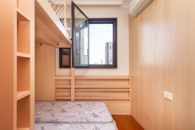 Apartamento 116m² na Vila Mariana 3 dorm 1 suíte 3 vagas Rua Caravelas São Paulo - 