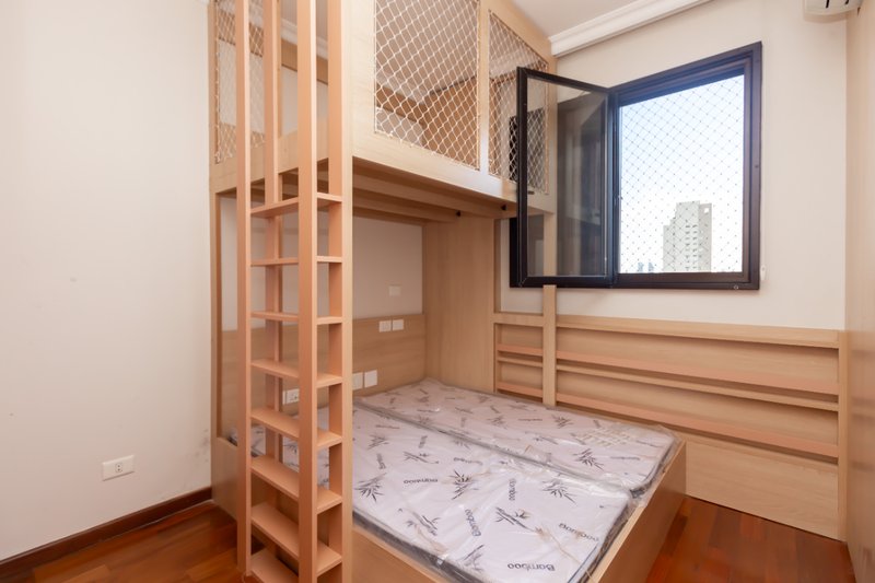 Apartamento 116m² na Vila Mariana 3 dorm 1 suíte 3 vagas Rua Caravelas São Paulo - 