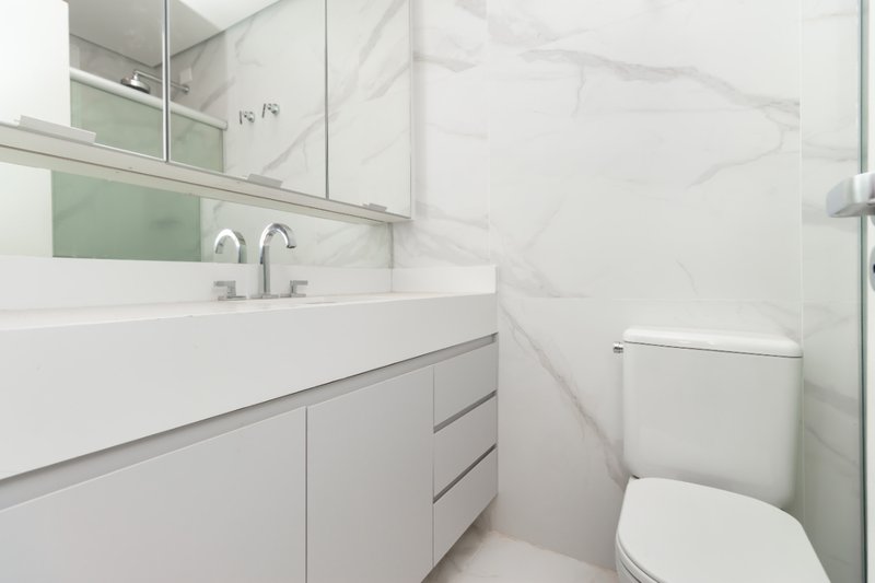 Apartamento 116m² na Vila Mariana 3 dorm 1 suíte 3 vagas Rua Caravelas São Paulo - 