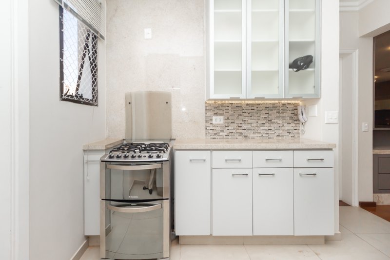 Apartamento 116m² na Vila Mariana 3 dorm 1 suíte 3 vagas Rua Caravelas São Paulo - 