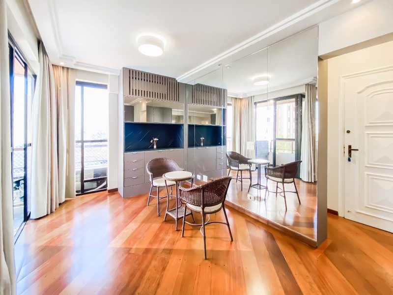 Apartamento 116m² na Vila Mariana 3 dorm 1 suíte 3 vagas Rua Caravelas São Paulo - 