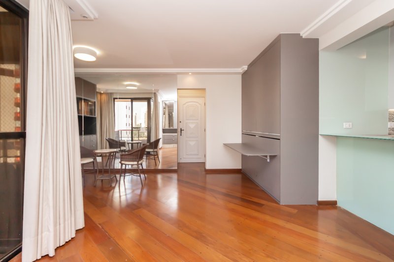 Apartamento 116m² na Vila Mariana 3 dorm 1 suíte 3 vagas Rua Caravelas São Paulo - 