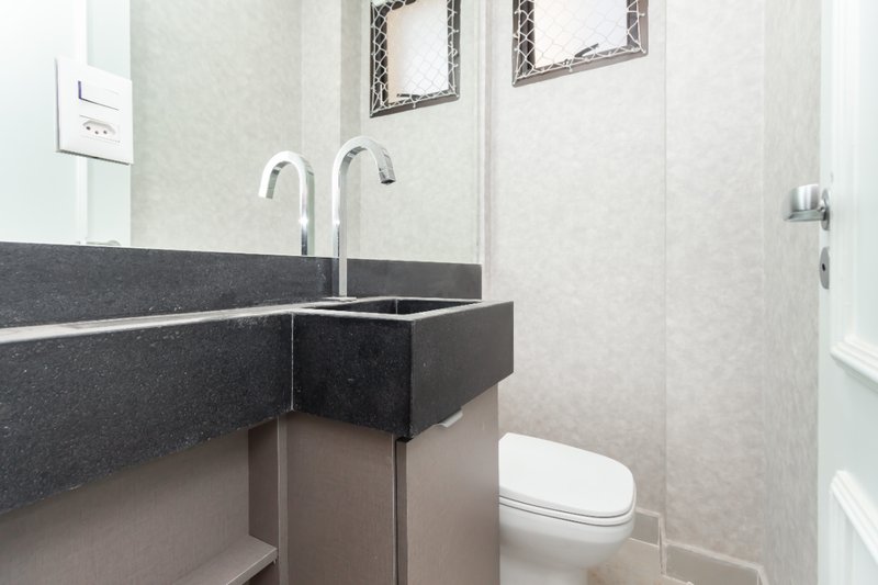 Apartamento 116m² na Vila Mariana 3 dorm 1 suíte 3 vagas Rua Caravelas São Paulo - 