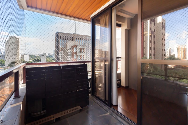 Apartamento 116m² na Vila Mariana 3 dorm 1 suíte 3 vagas Rua Caravelas São Paulo - 